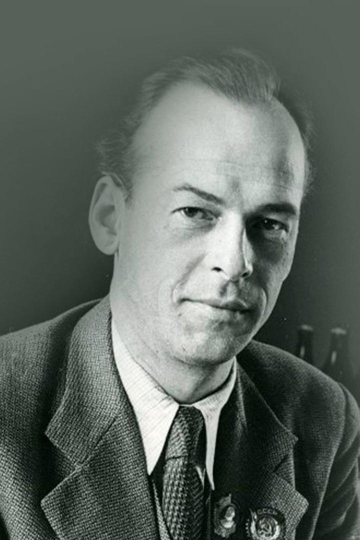 Николай Черкасов