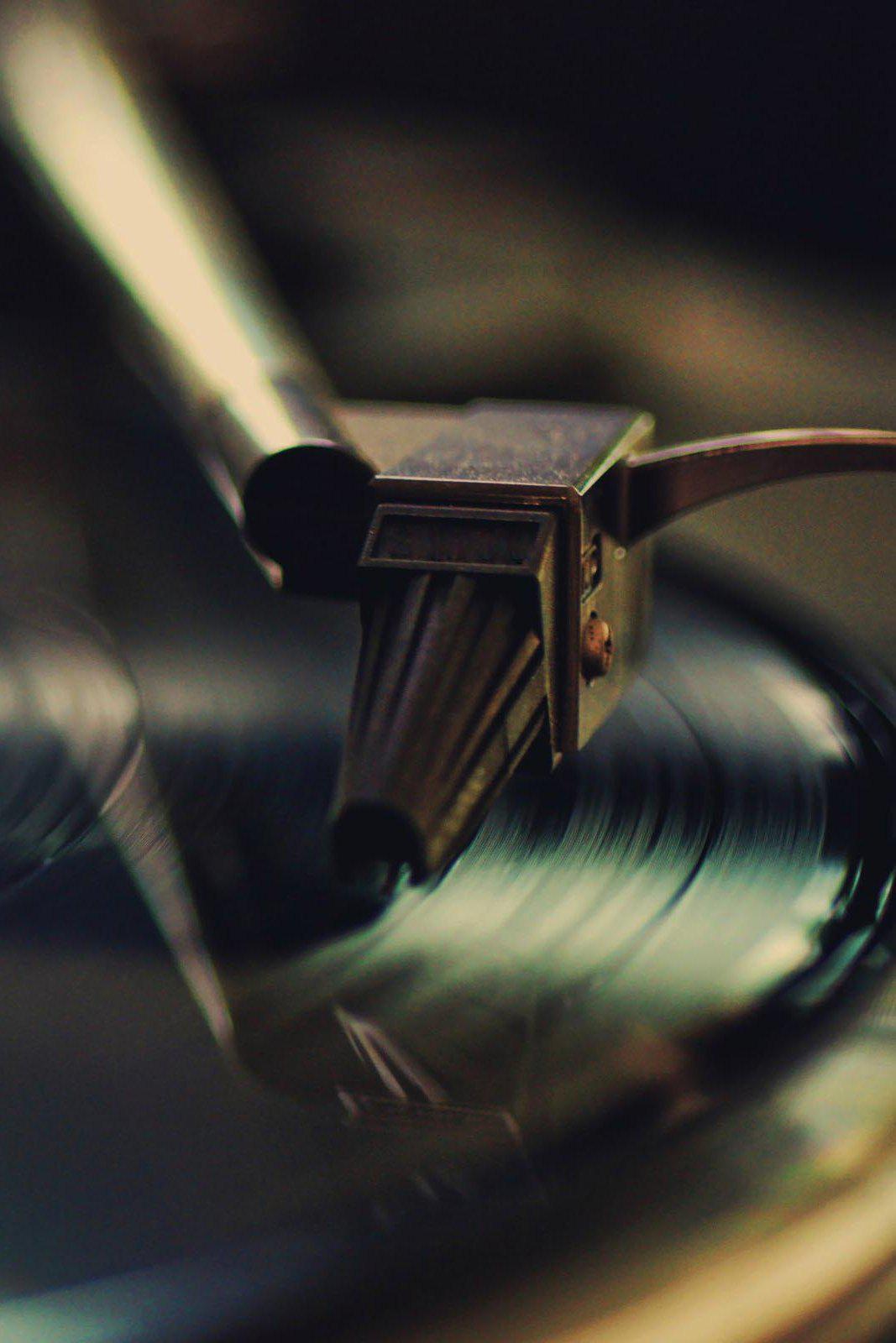 Артисты - фронту