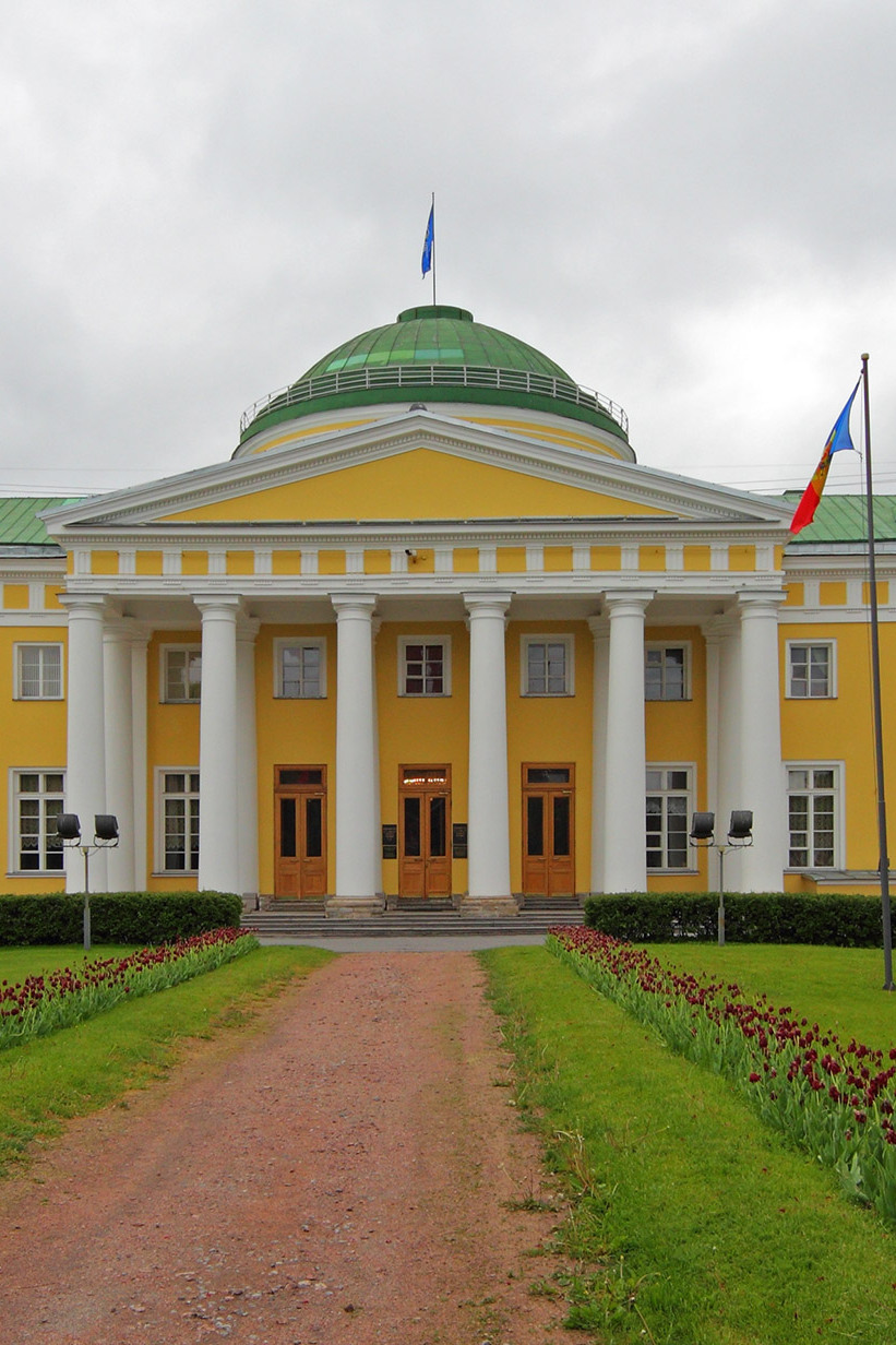 Таврический дворец