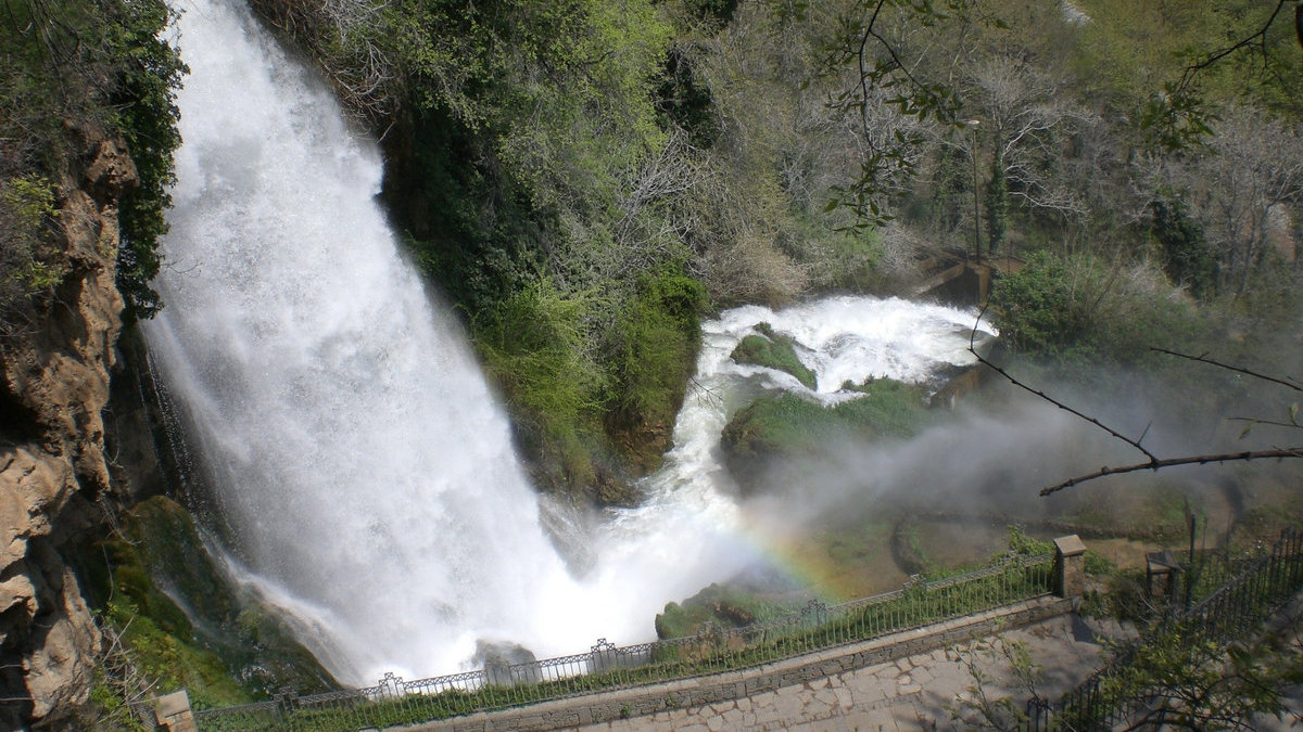 Водопады Эдессы