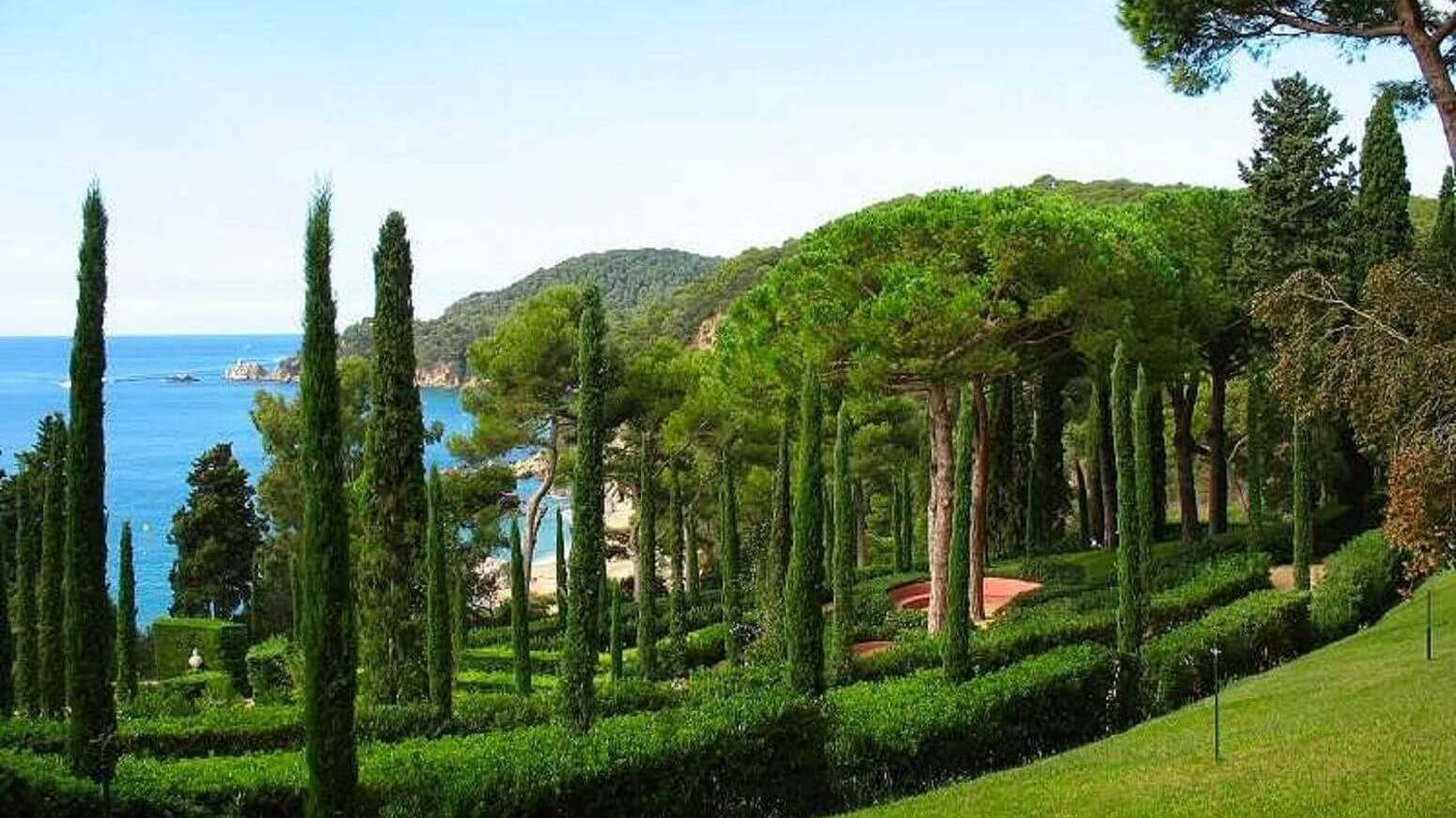 Жардинс де Сент Клотильде