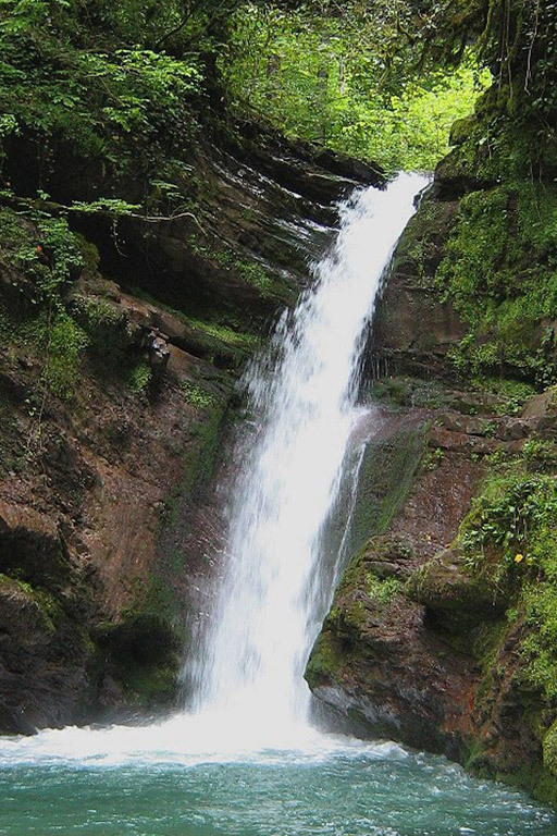 Водопад Ивановский. Краснодарский край, Россия