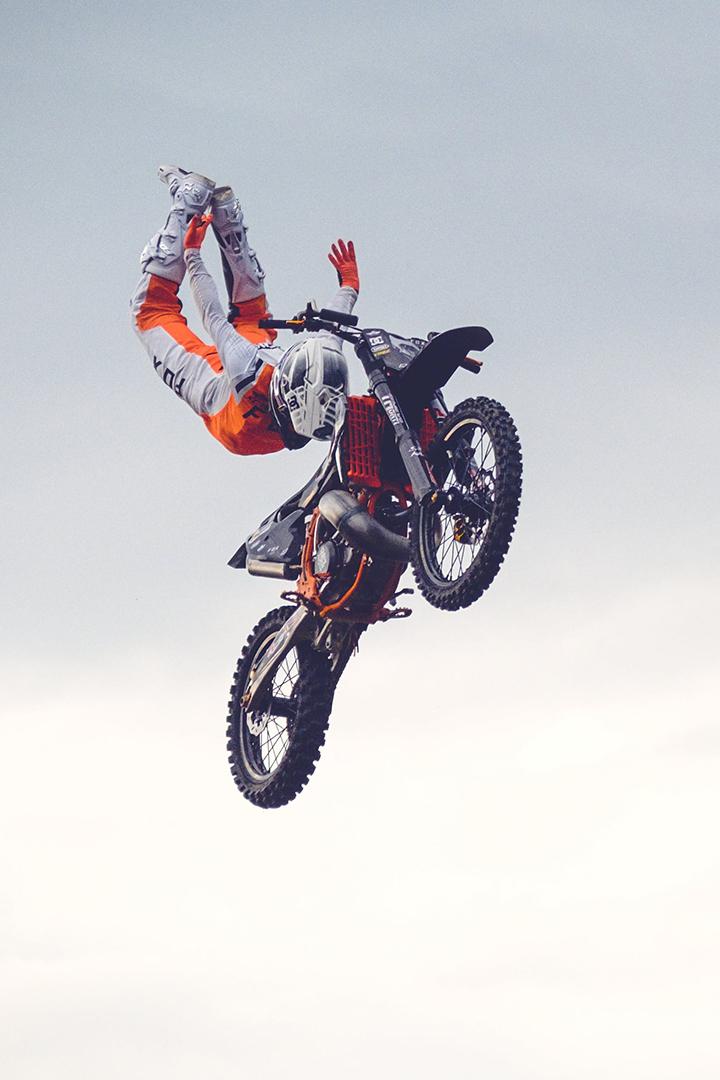 50 этапов X-Fighters