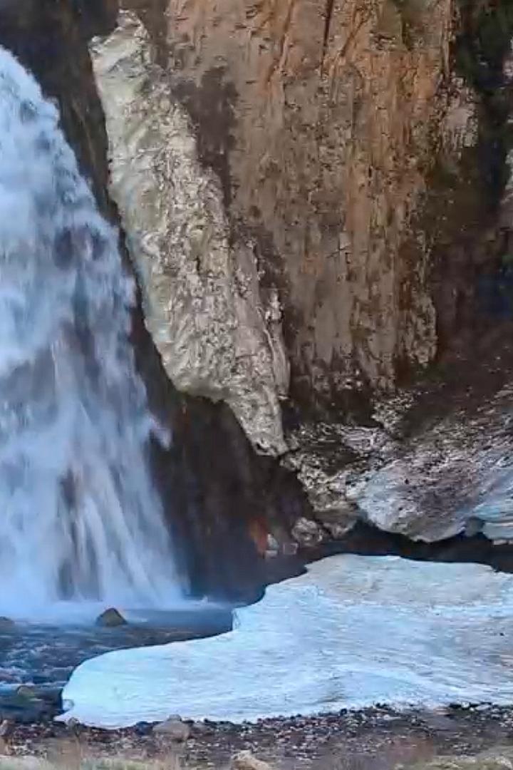 Водопад Эмир