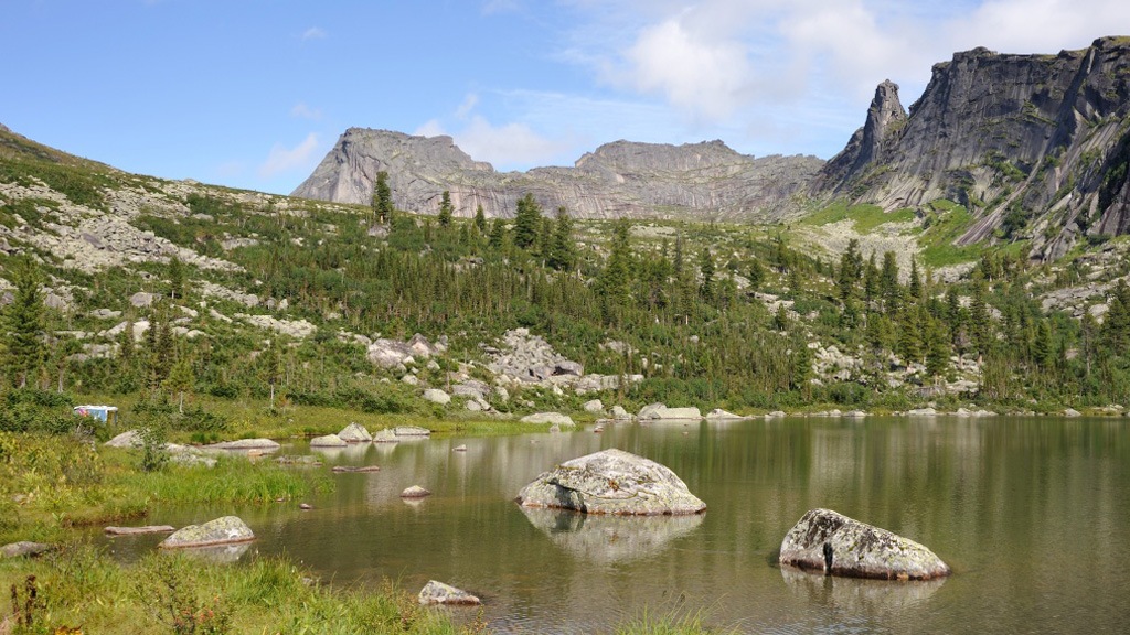 Озеро Радужное