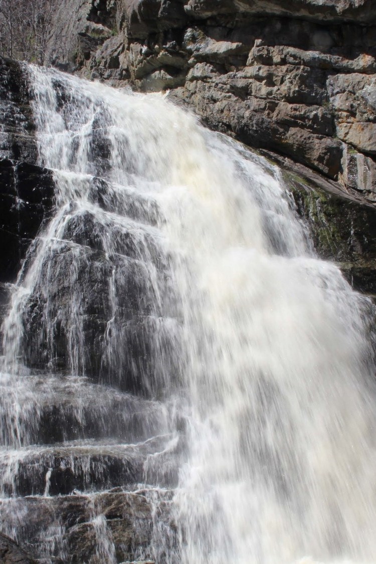 Водопад Водолей