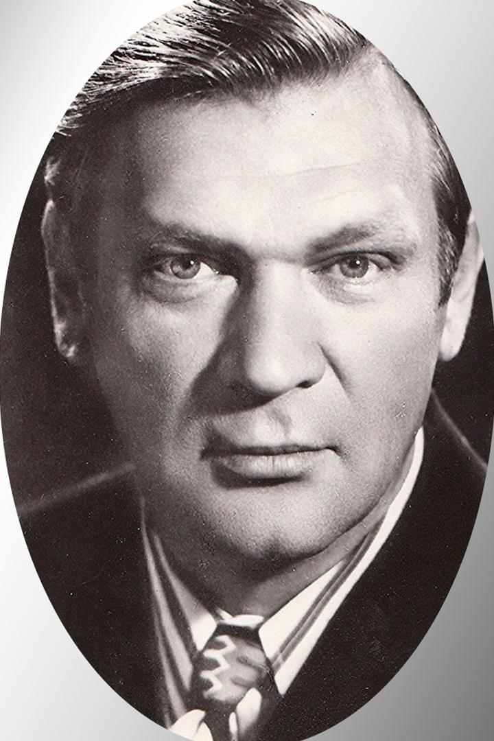 Пётр Вельяминов. Тени исчезают…