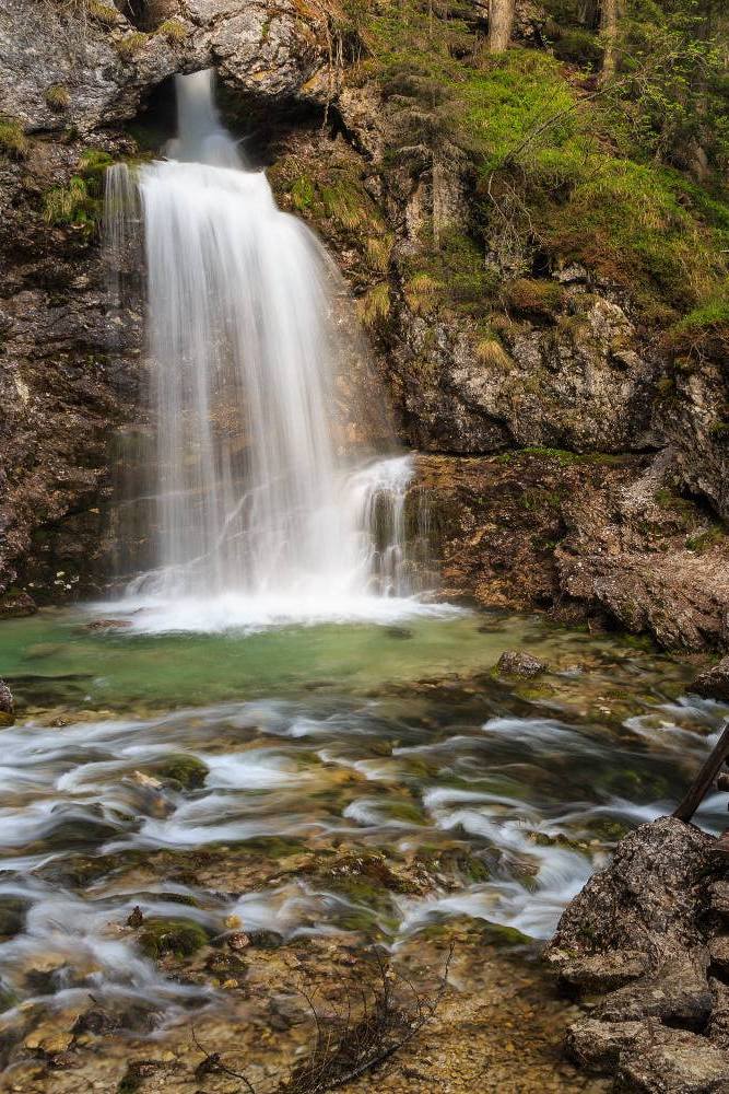 Водопад Брызги Шампанского
