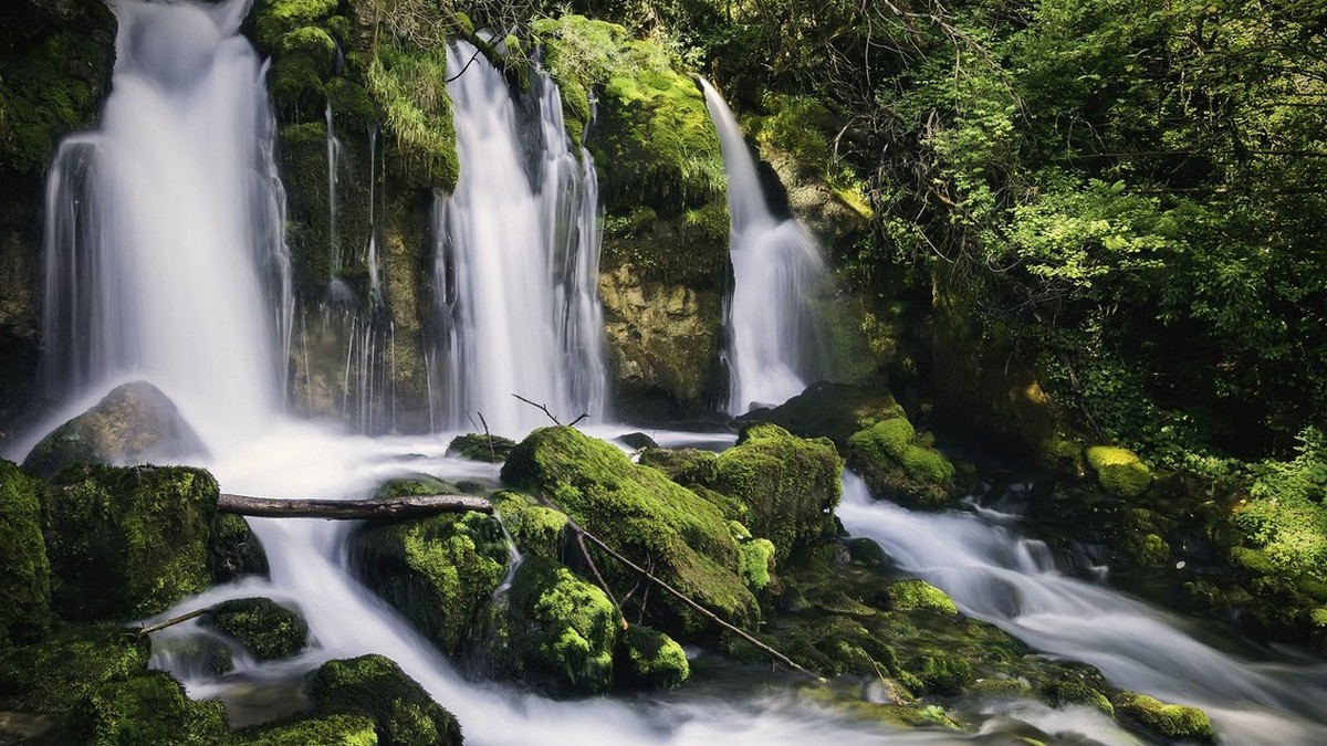 Водопад Сент Хуан Лес Фонтс