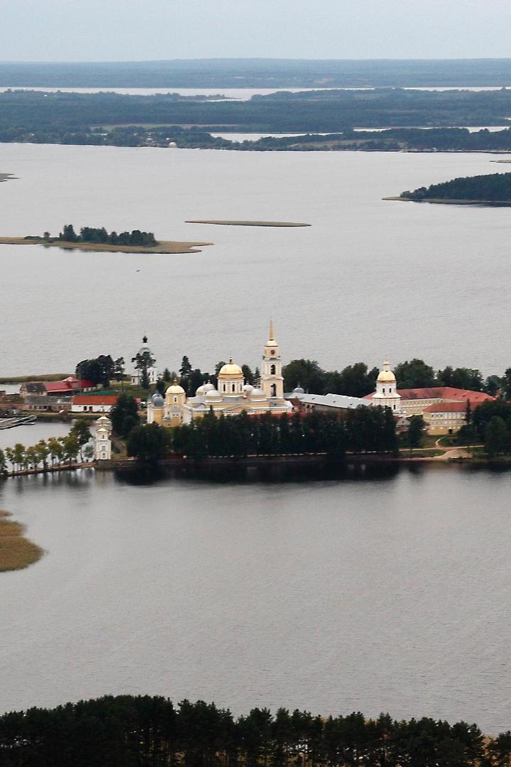 На озере Селигер