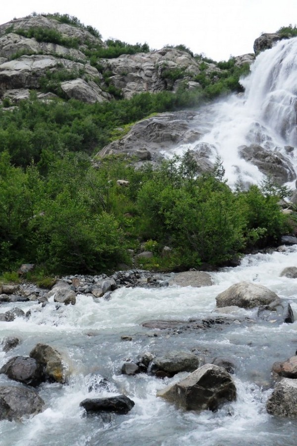 Алибекский водопад