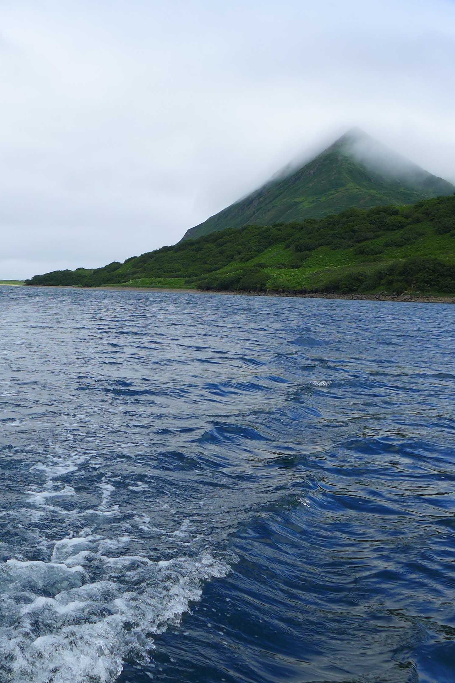 На каяке по Алеутским островам