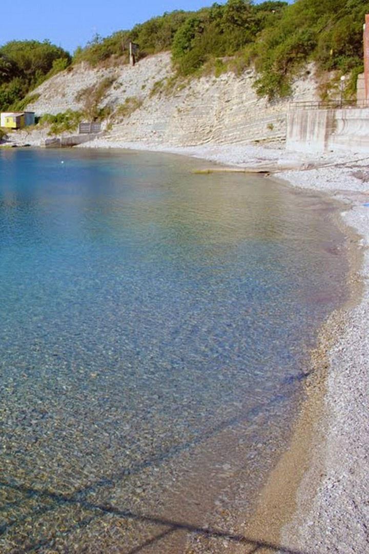 Голубая бухта