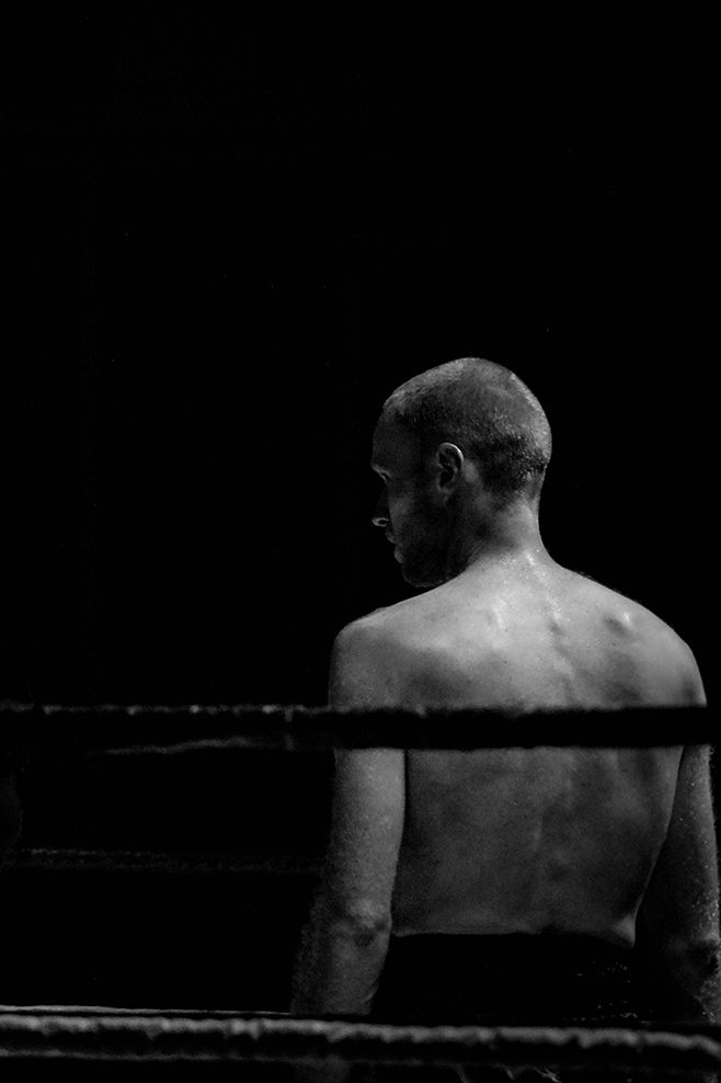 Смешанные единоборства. UFC. Александр Волков против Деррика Льюиса. Трансляция из США