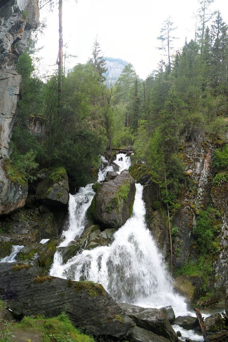 Водопад Нижний Карасу