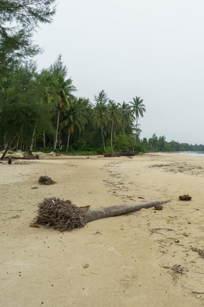 Пляж Банг Сак