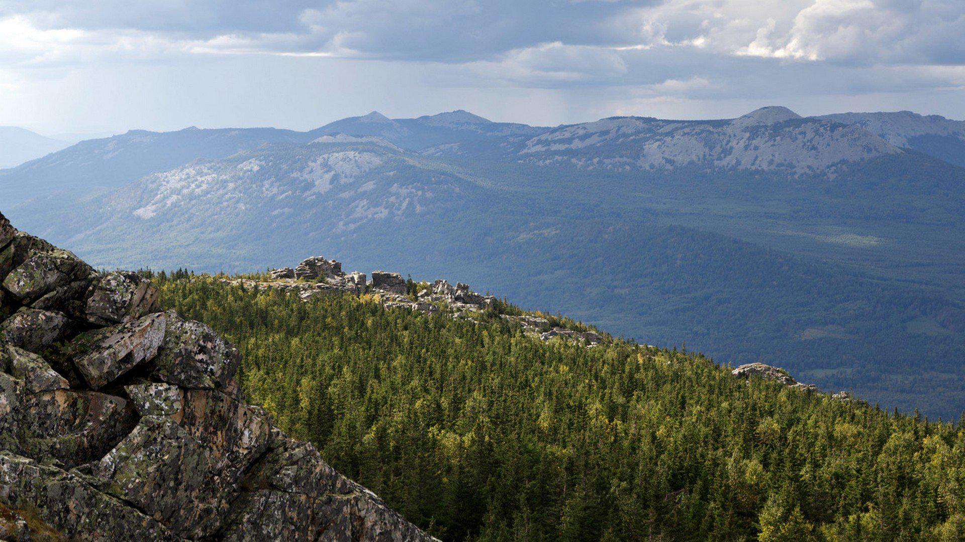 Хребет Нургуш