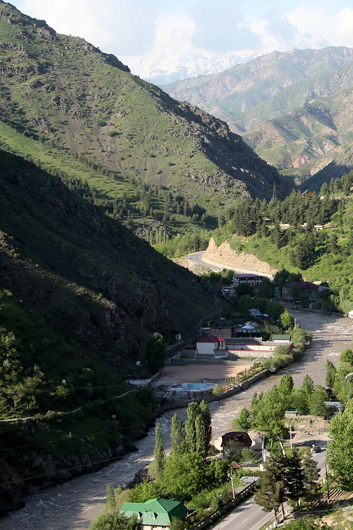 Варзобское ущелье