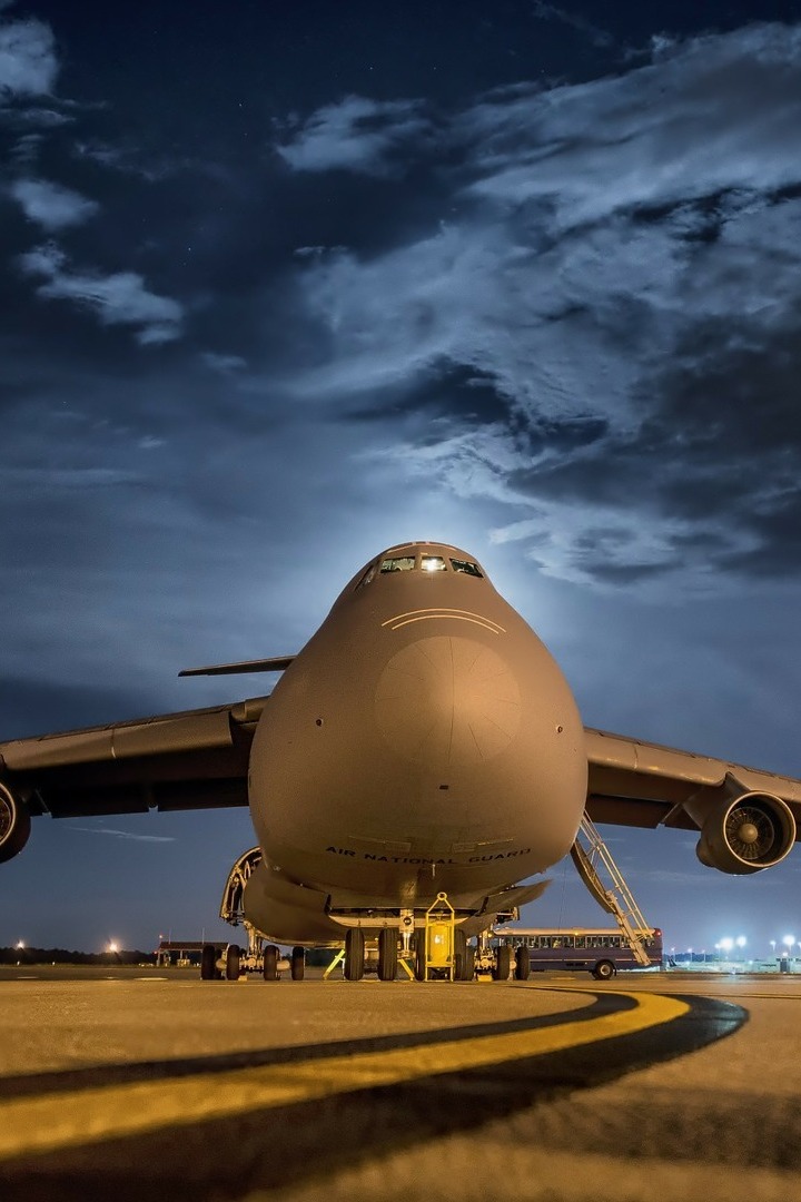 Демонтаж самолётов