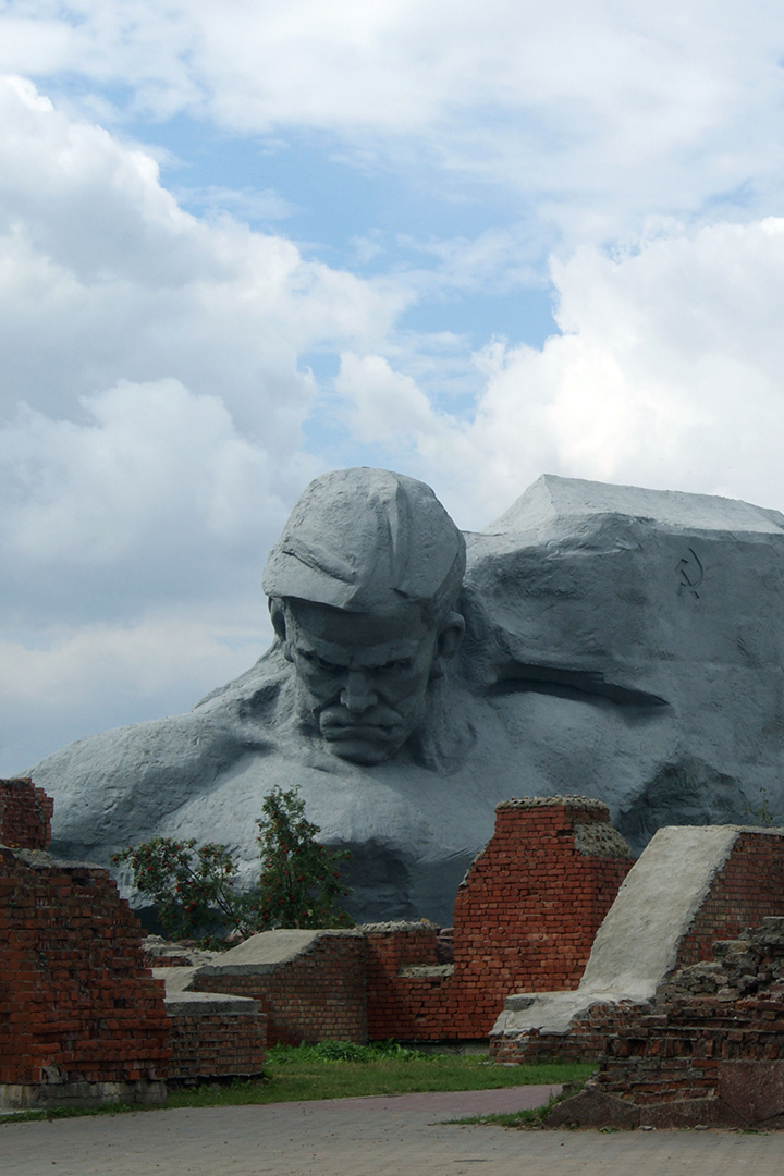 Брест. Герои форпоста