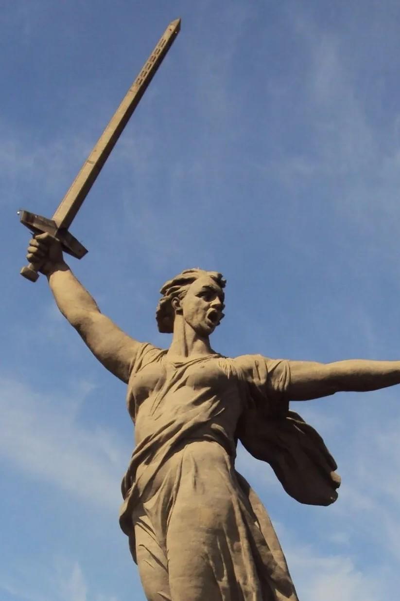 Вставай, страна огромная