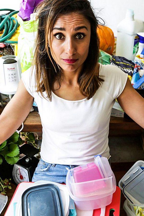 Война Хью и Аниты с пластиком