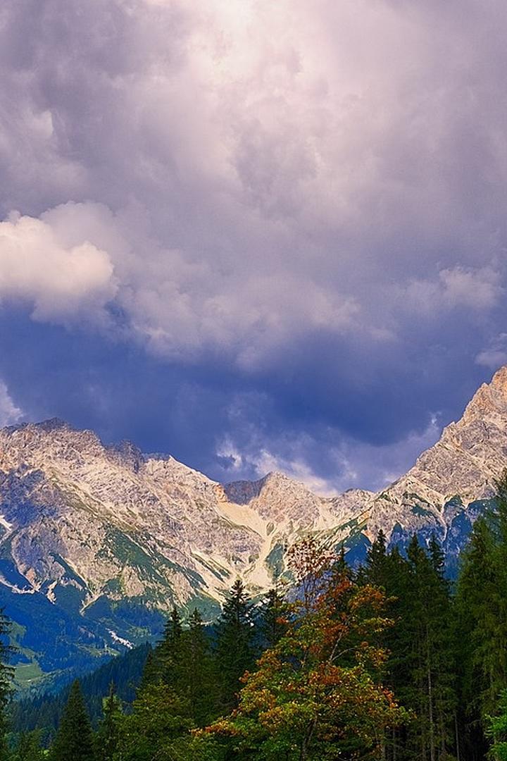 Тучи в горах