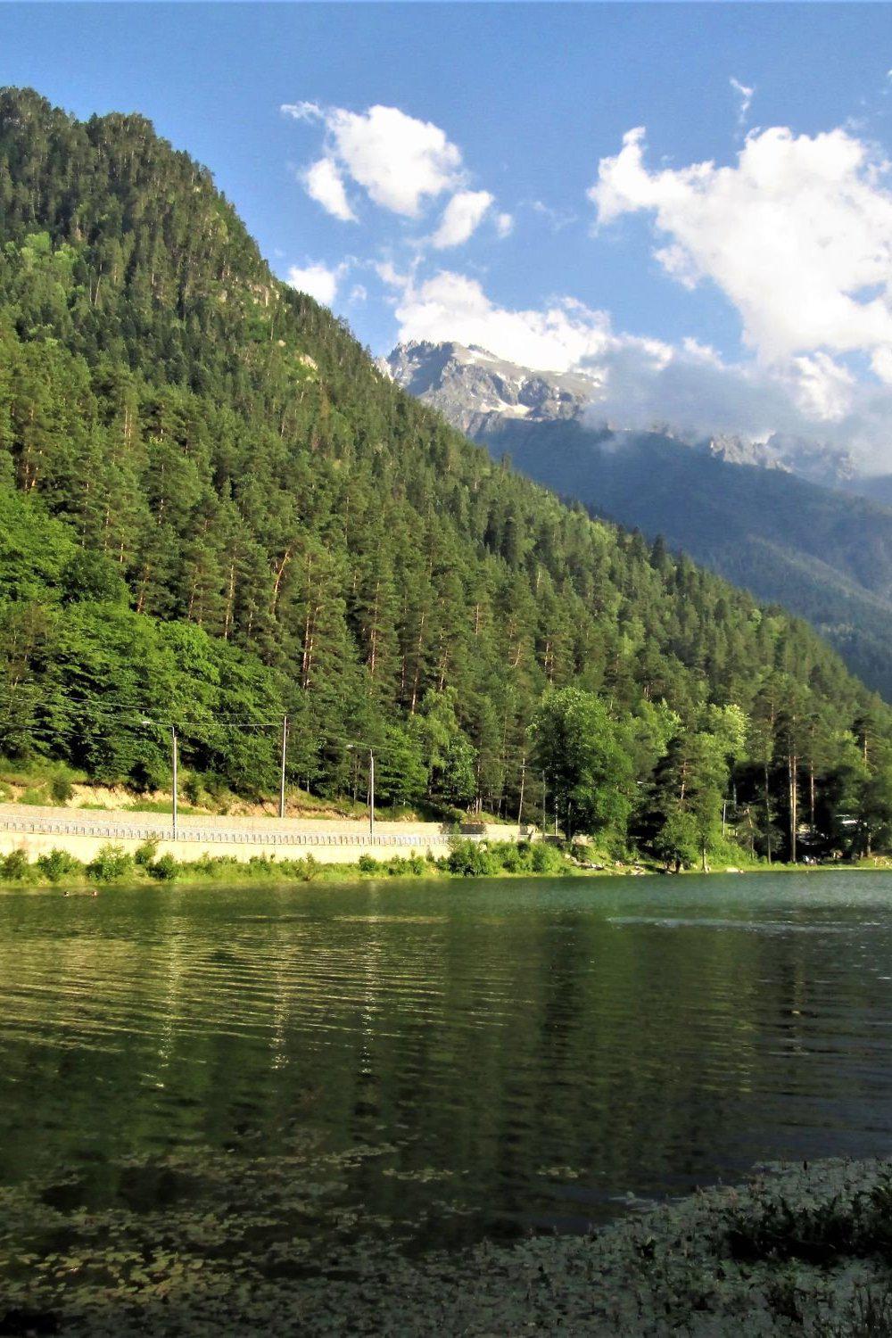 Озеро Кара-Кель