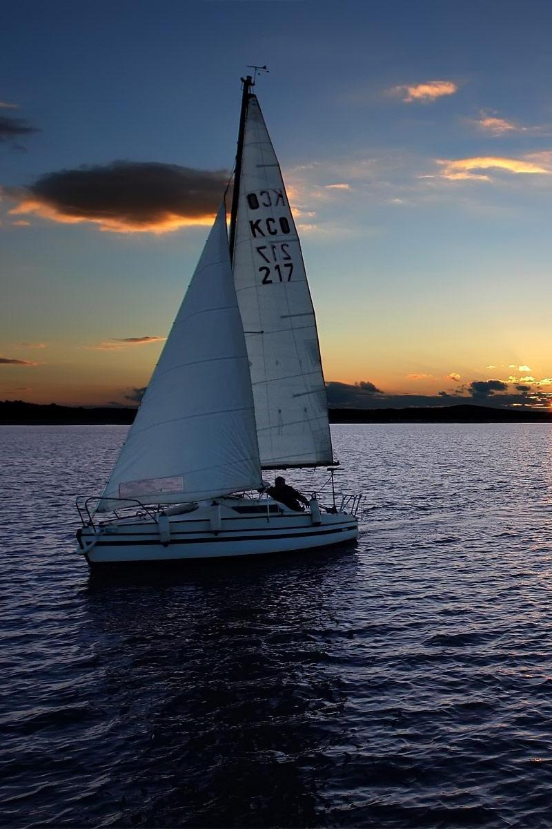 Осеннее путешествие под парусами