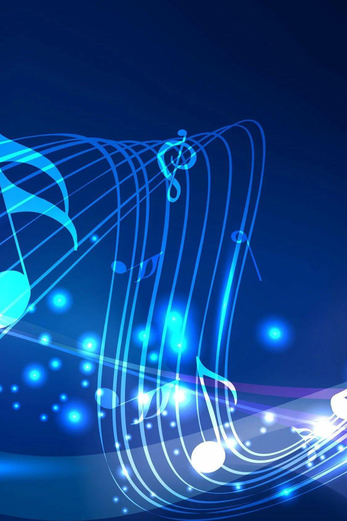 Она сочиняет, как мужчина