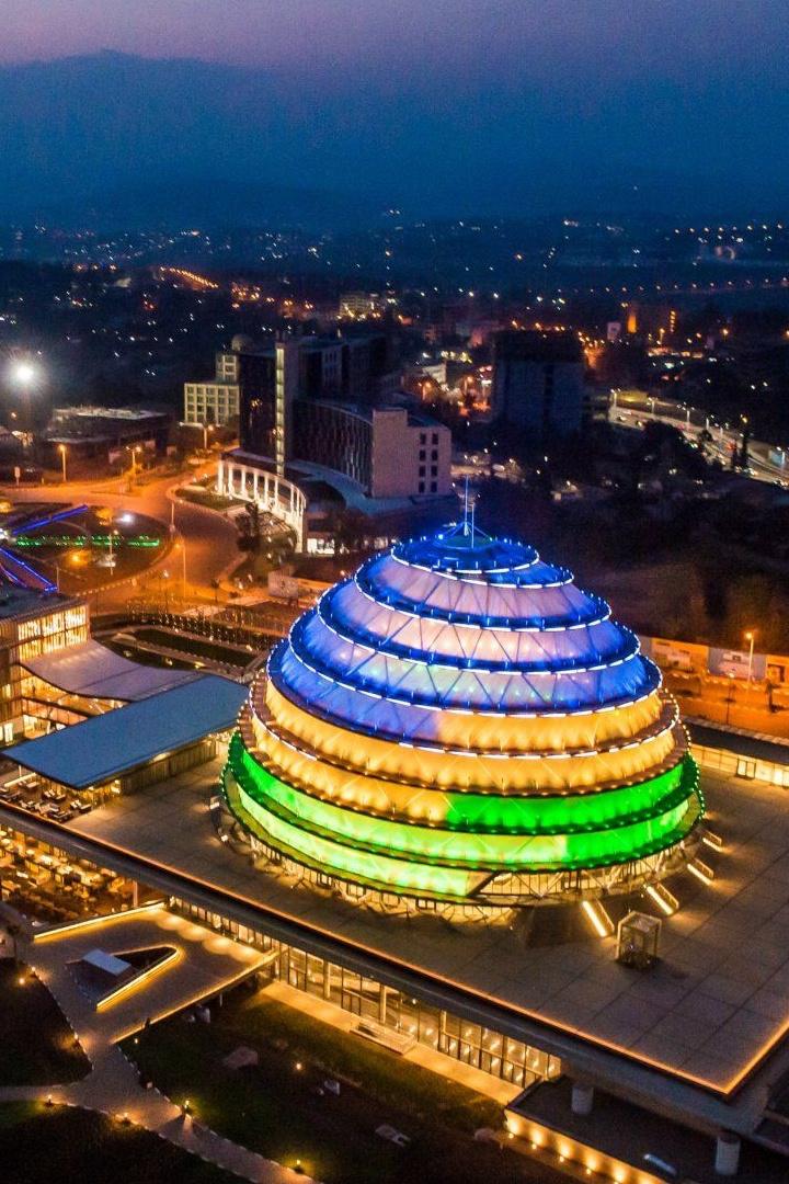 1000 км по Руанде