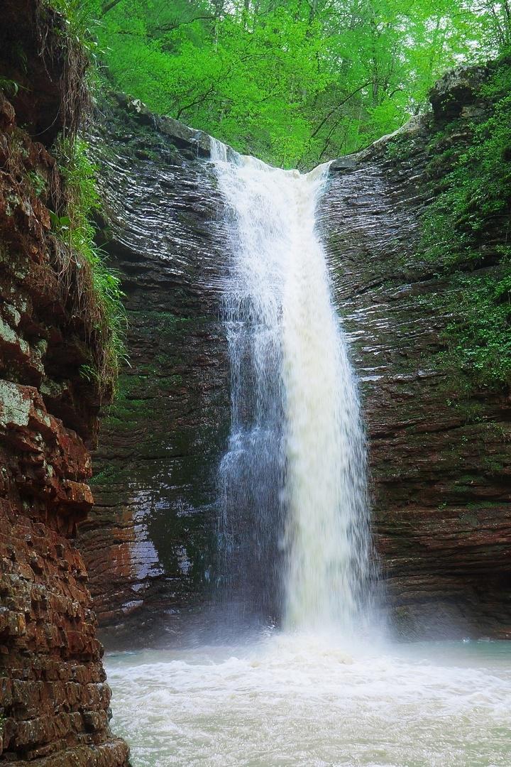 Водопады Руфабго