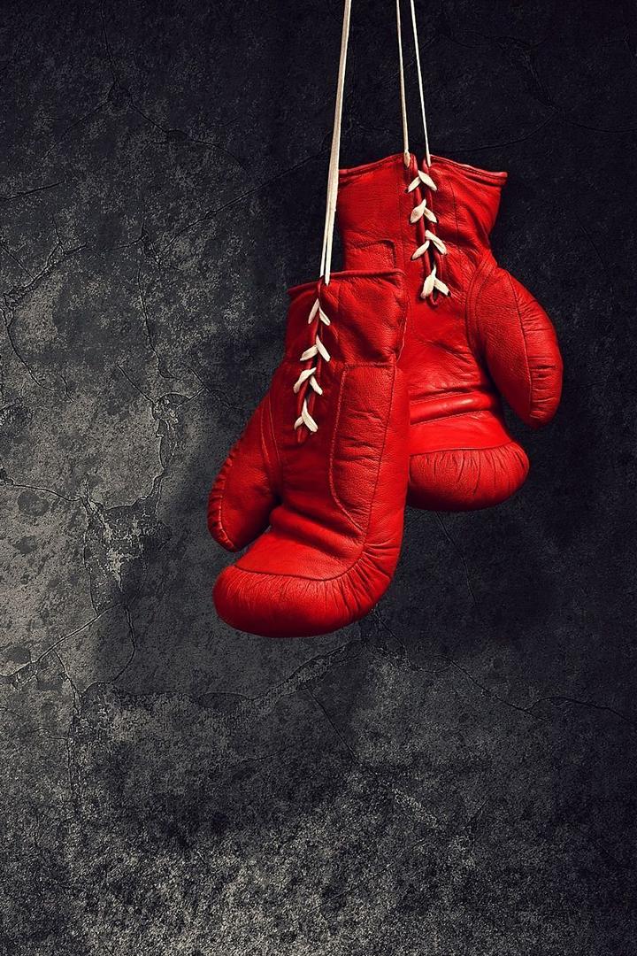 6-раундовый бой в первом полусреднем весе (до 63,5 кг). Даулет Даукенов (Казахстан) - Зийоидин Тохиров (Узбекистан)