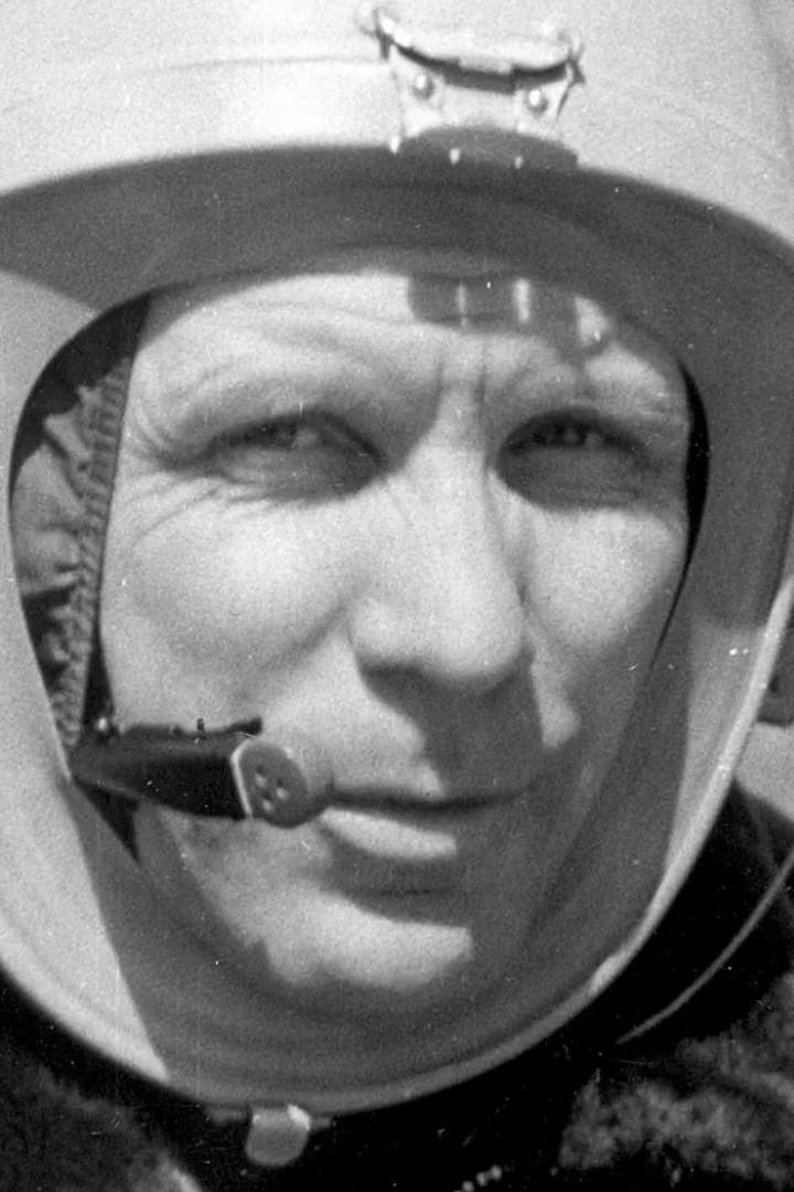 Прыжок из космоса