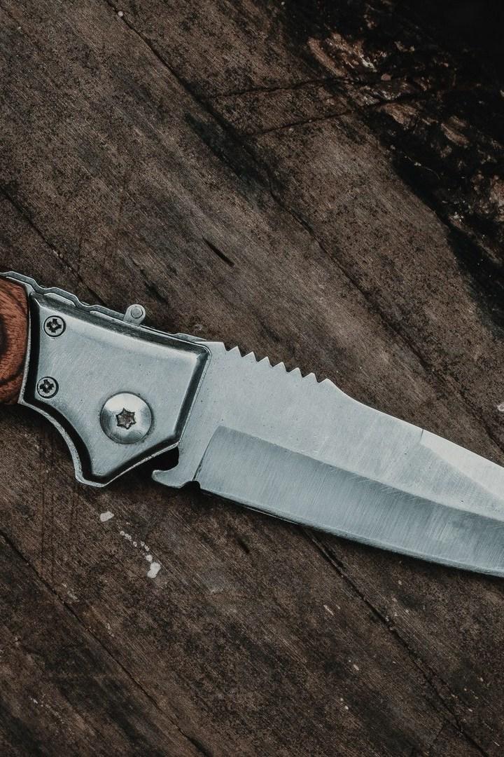 Корсиканский нож - символ живого наследия