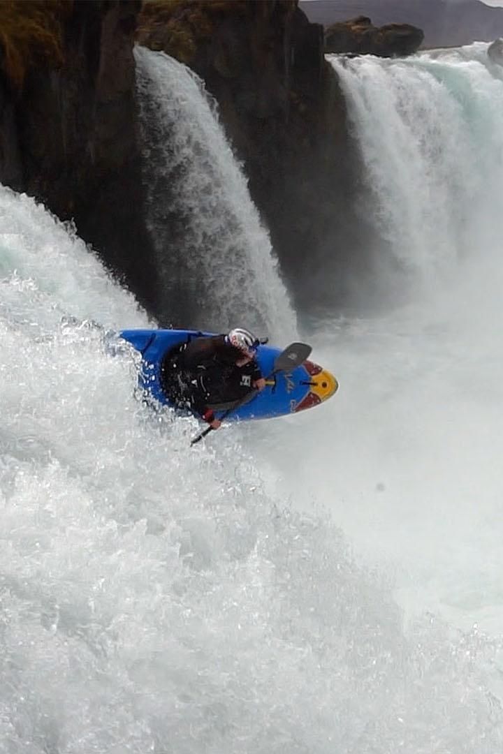 Нурия Ньюман: каякинг в Исландии