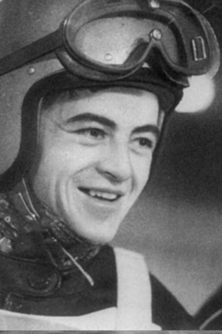 Первый чемпион