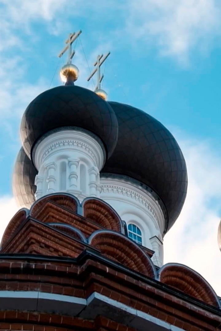 Николай Боголюбов. Два храма