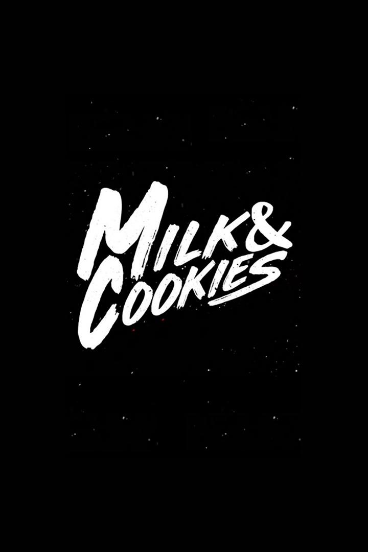 Молоко и печенье