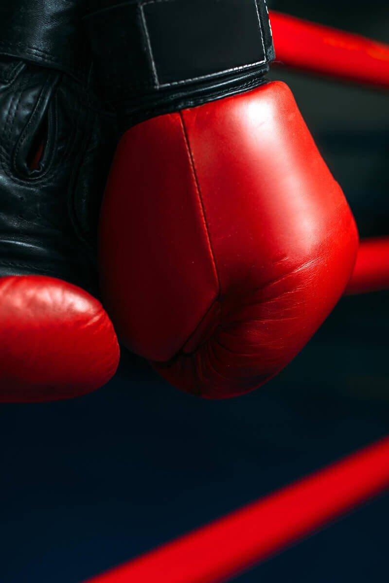 Профессиональный бокс. Жора Амазарян против Эльнура Самедова. Шарапутдин Аатаев против Брайана Суареза. Трансляция из Челябинска