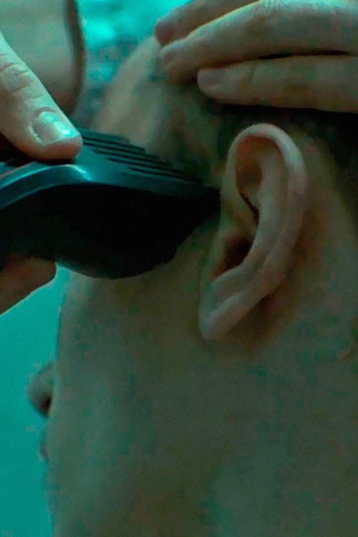 Чё, обнимемся?