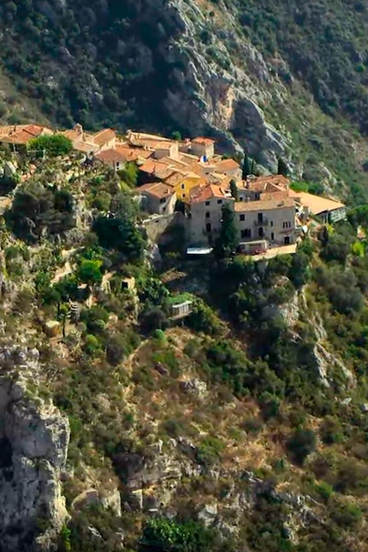 Гора Ванту и кружева Монмирайля