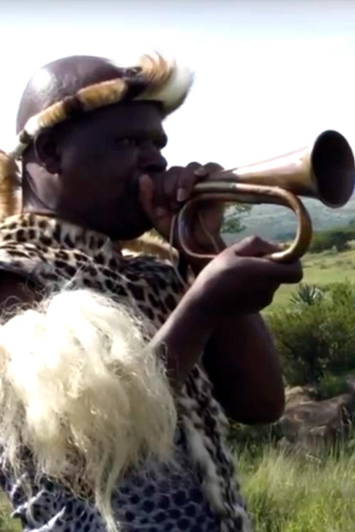 Знаковый народ Зулу из Южной Африки