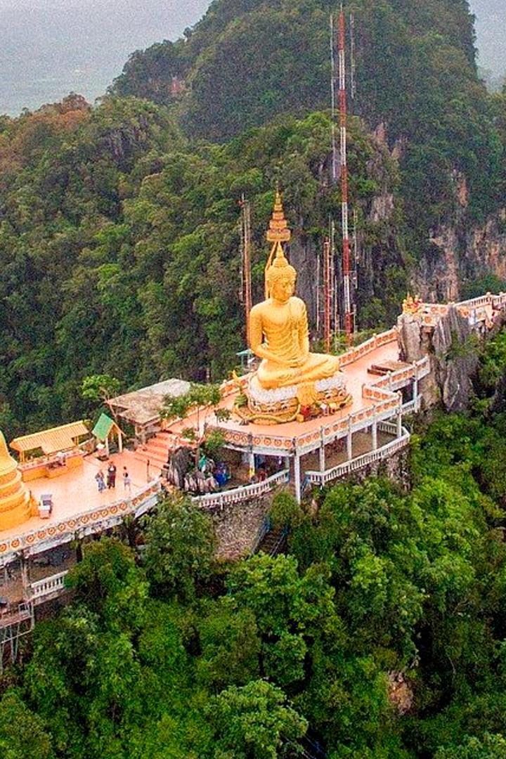 Храм "Пещера Тигра" в Таиланде
