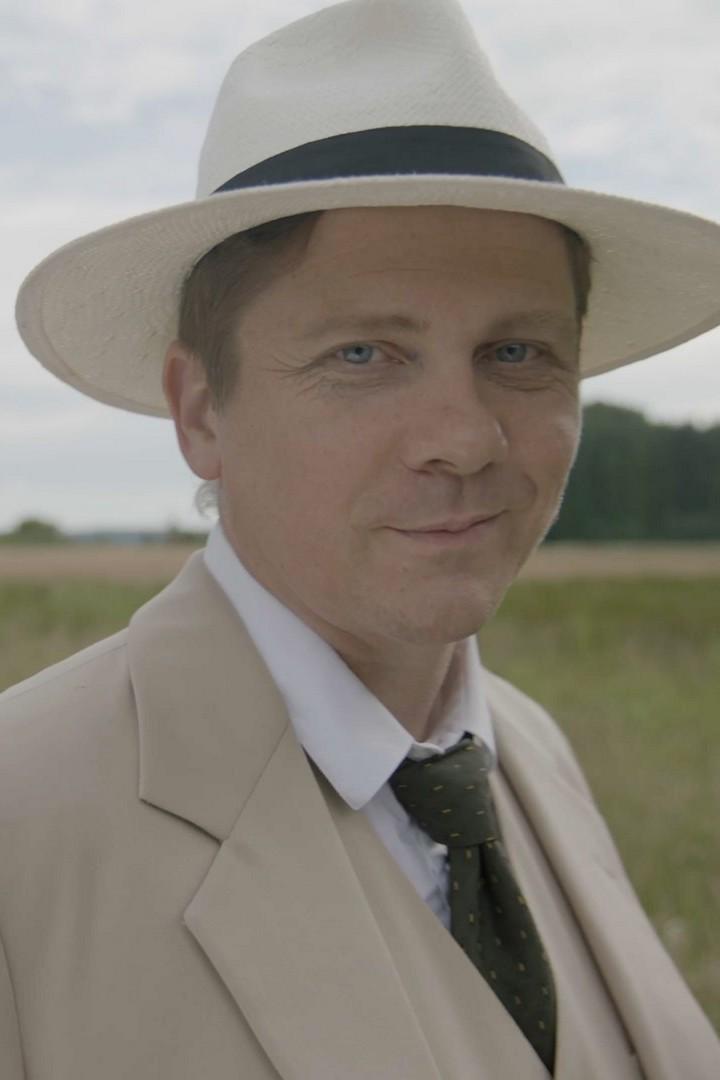 Карл Нильсен - "Между небом и землёй"