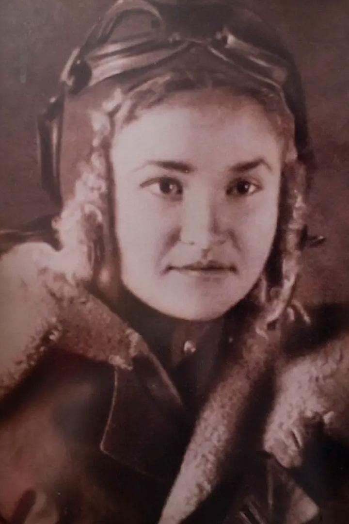 Небо ее войны