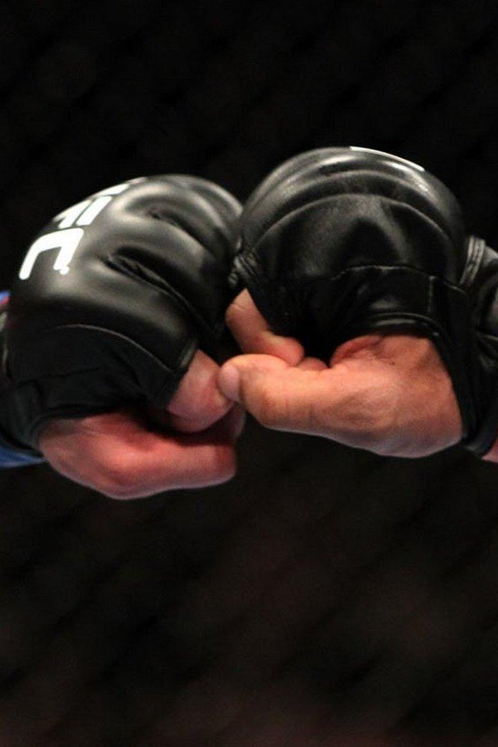 "Strikeforce". Джина Карано против Элейны Максвелл