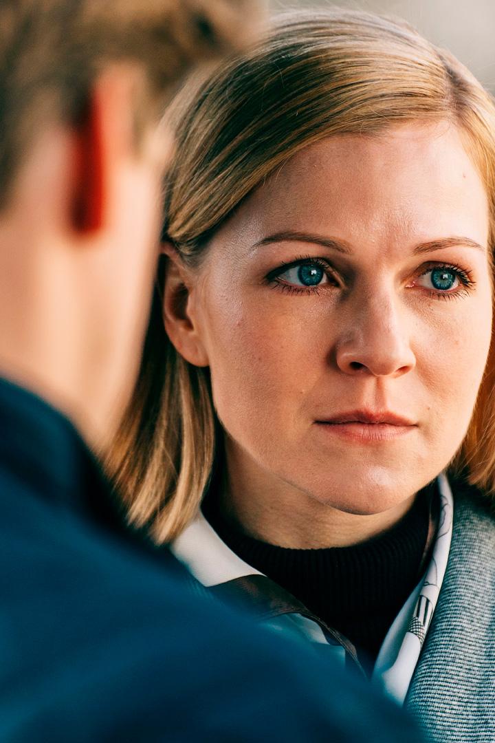 Ищу девушку с голубыми глазами