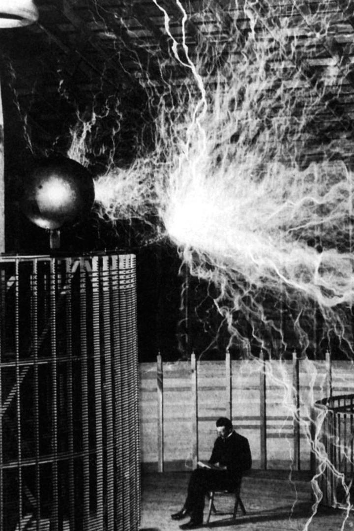 Никола Тесла